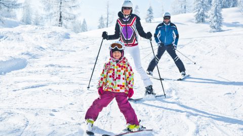 familie winter skifahren 1