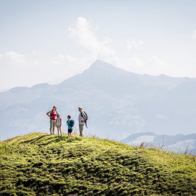 Wandern Familie sommer